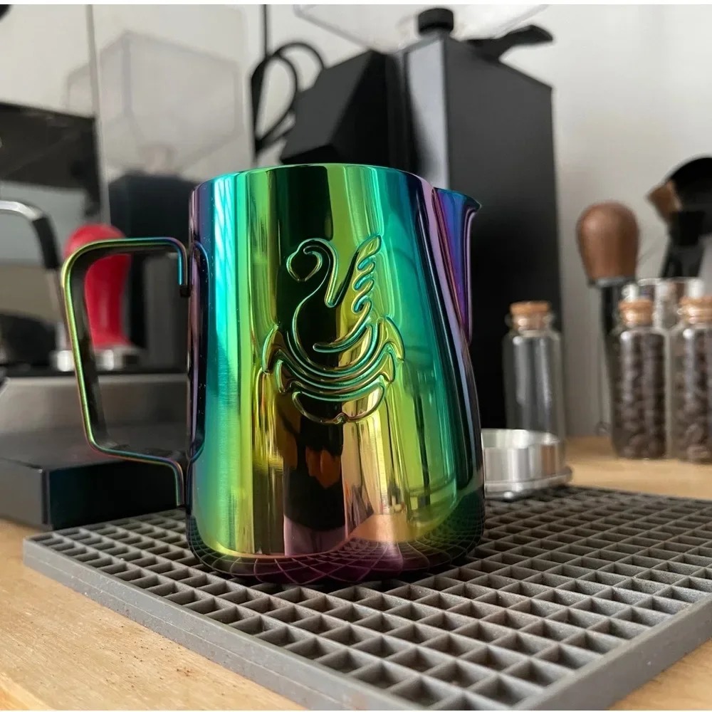 Barista Milk Jug - 1 szt. dzbanek do mleka 600